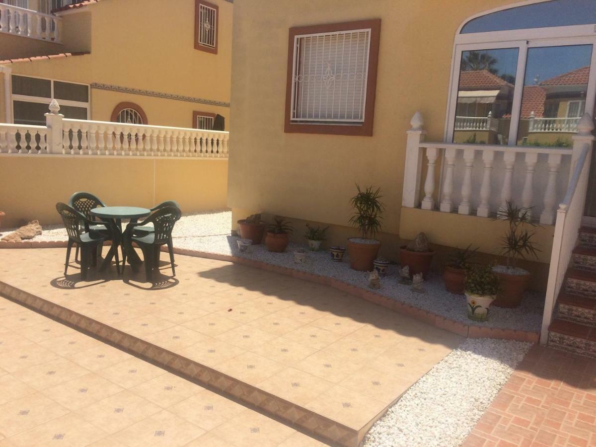 Torrevieja, La Torreta Ground Floor Apartment With Large Private Patio Garden Exteriér fotografie