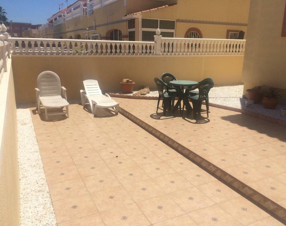 Torrevieja, La Torreta Ground Floor Apartment With Large Private Patio Garden Exteriér fotografie